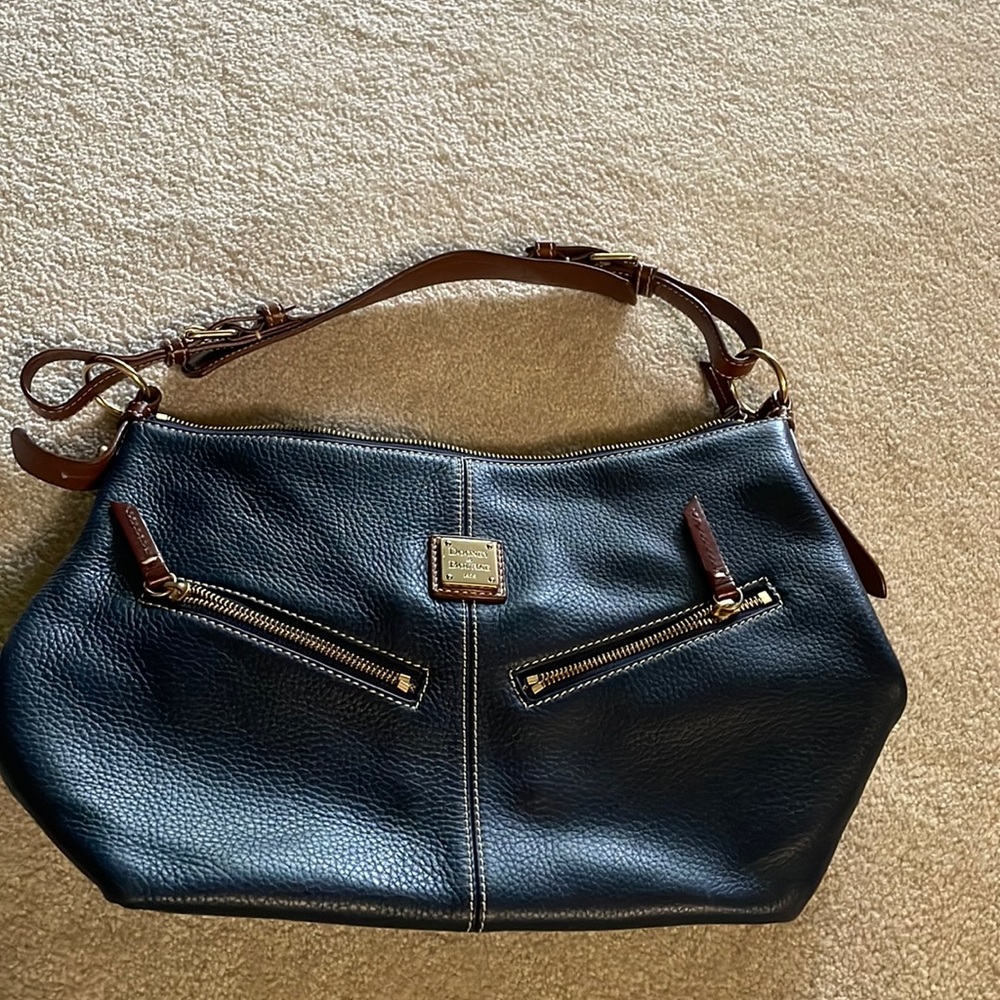 Dooney and Bourke Navy blue purse